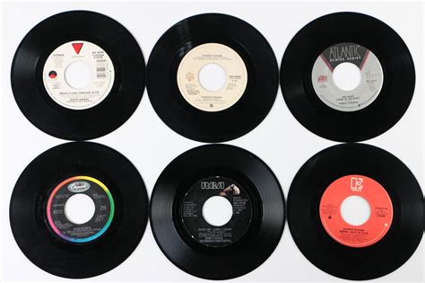 45 RPM Records Featuring Motown, R&B, Soul, and Pop Artists, Vintage | EBTH