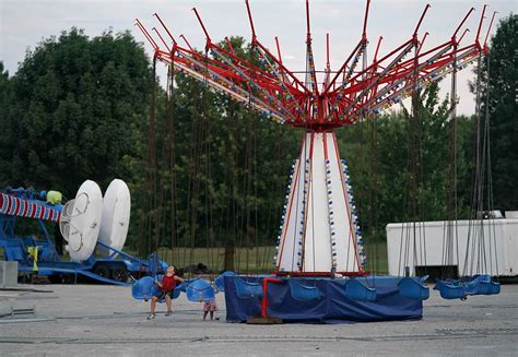 Boone County Fair Carnival Rides Up And Running Wednesday Local