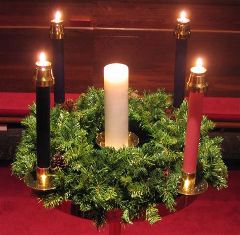 lighting the advent wreath christmas eve worshipweb