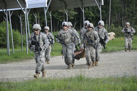Awg Prepares Soldiers For Adaptive Leadership At Risk Reduction