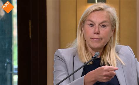 Sinds september 2020 is ze partijleider van d66. Sigrid Kaag Dochter : Kaag Zo Min Mogelijk Tarieven In ...