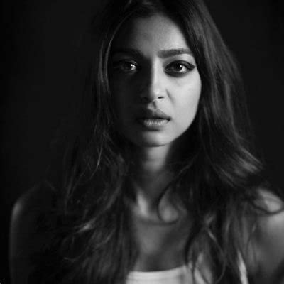 Radhika apte is a perfect example of beauty with brains. Bollywood Roundup: Radhika Apte, Varun Dhawan, Akshay ...