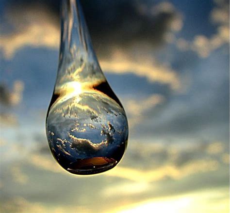Raindrop Clouds Refraction Reflections Pinterest Water Bubble