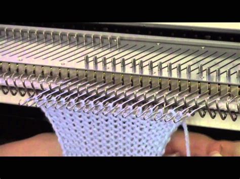 Best 25+ Knitting machine patterns ideas on Pinterest ...