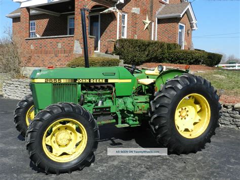 John Deere 2555 Tractor 4x4 With