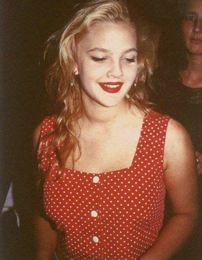 Drew Making Polka Dots Look Both Sweet And Badass Drew Barrymore Drew Barrymore Young Fashion