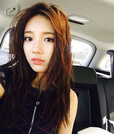 배 수 지 Bae Su Ji♡さんはinstagramを利用しています「goodmorning 💘 Are You Going To