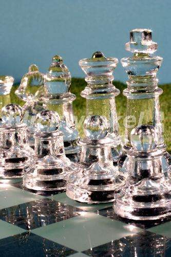 We did not find results for: blickwinkel - Schachspiel aus Glas - glass chess-board - McPHOTO/M. Klindwort