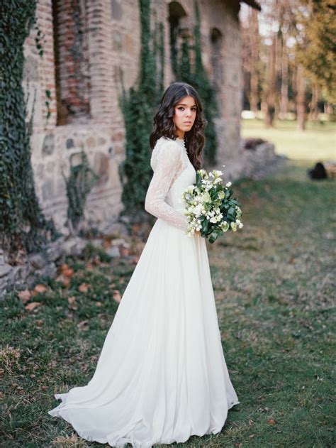 And a lace wedding dress is one of those trends. Non-Corset A-Silhouette Milk Wedding Dress with Lace Long ...