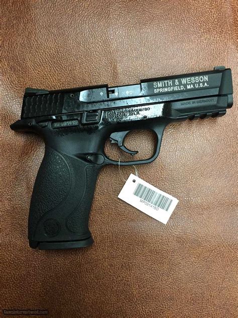 New Old Stock Smith And Wesson Mp 22 Pistol