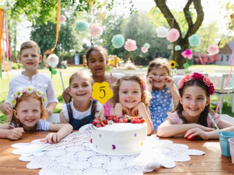 10 Outdoor Birthday Party Ideas With A Nature Theme Ecohappiness Project