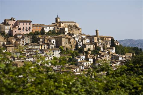 Loreto Aprutino Abruzzo Villas