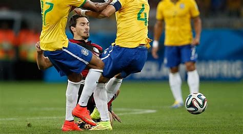 , 16 czerwca 2014, 19:20. Alemania campeona del Mundo 2014: Alemania trata de ...