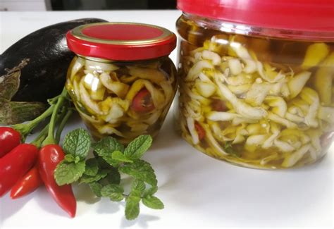 Le melanzane sott'olio: una ricetta tutta napoletana