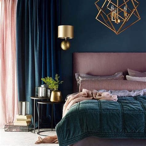 29 Navy And Blush Master Bedroom Home Decor Bedroom Art Deco Room