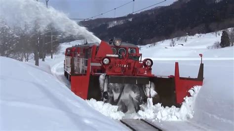 Awesome Powerful Trains Snow Plowing Compilation Youtube