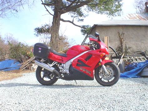 !thank you for visit us and interested in our website. Honda VFR750 with Givi E21 hard cases