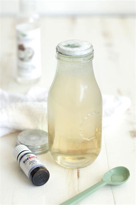 Bath time can be a lot of fun for your little one. DIY Homemade Kids' Sleepy-Time Body Wash - Live Simply