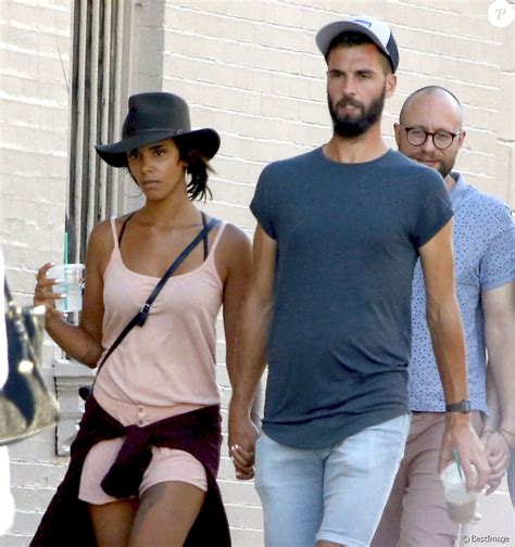 Benoit paire is no longer a heart to take. Benoit Paire Et Julie - Les marseillais: Marine El Himer ...