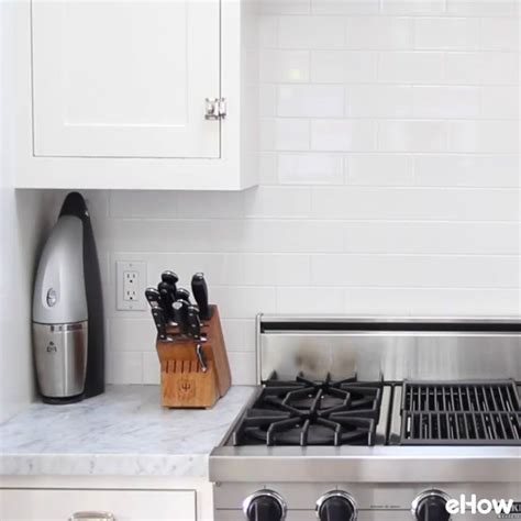 My kitchen cabinet is u shaped and measures about 10x15x5 and also included a large pantry setup on either side of the also, a friend recommended j and k cabinetry if you want to check them out. These homemade kitchen cabinet cleaners will leave your ...