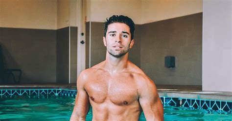 Alexis Superfan S Shirtless Male Celebs Jake Miller Shirtless Pool Time