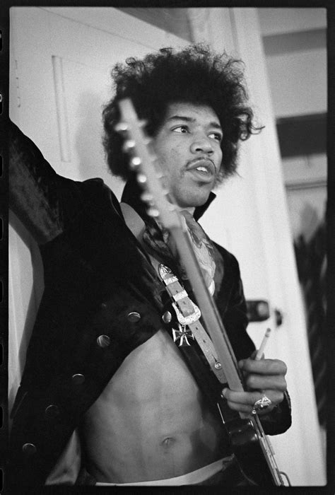 Jimi Hendrix Linda Mccartney Linda Eastman Jimi Hendrix Poster Guitar Guy Guitar Players