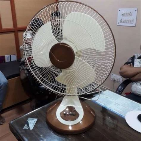 Gkr Brownwhite 16 Inch Oscillating Table Fan Accessories Size 400 Mm