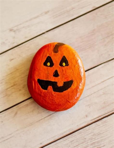Easy And Simple Pumpkin Rock Painting Halloween Crafts Kids Art And Craft