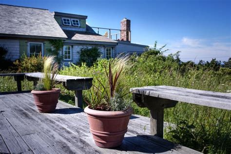 Landscaping Ideas A Classic Cottage Garden On Cape Cod Gardenista