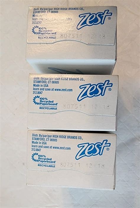 Zest Zestfully Clean Soap Bar Sealed Vintage New 32 Oz Each Made In