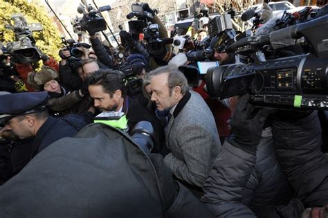 The allegations, some of which revolved around events that supposedly happened in the 1980s, were. Kevin Spacey'ye iki erkekten daha suçlama: 14 yaşındayken ...