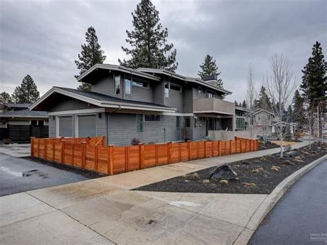 Bend Oregon Real Estate For Sale 2724 Nw Shields Drive Northwest