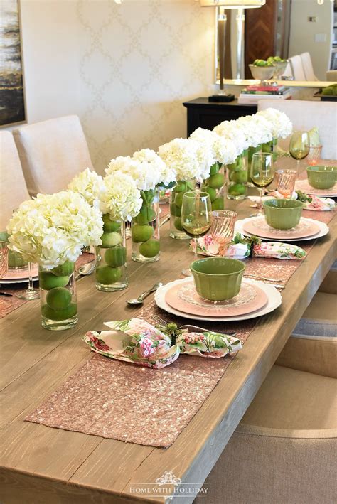 Easy Dramatic And Inexpensive Centerpiece With Limes And Hydrangeas Spring Table Settings