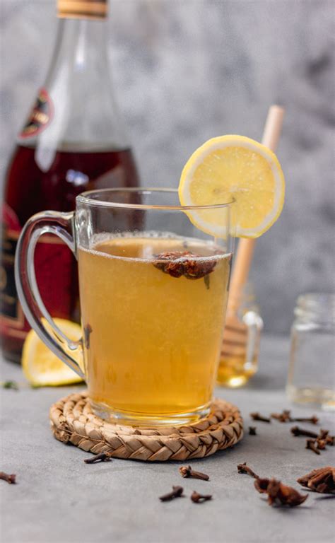 Easy Hot Toddy Recipe For Cough And Cold The Dinner Bite