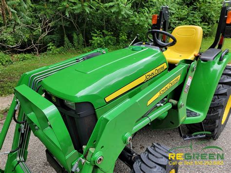 Like New Low Hour 2017 John Deere 3025e 25hp Compact Tractor And Loader