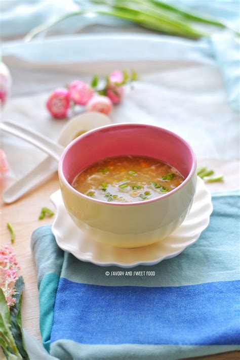 In a medium saucepan over high heat, bring chicken broth to a boil. Sweet Corn Chicken Soup - Savory&SweetFood
