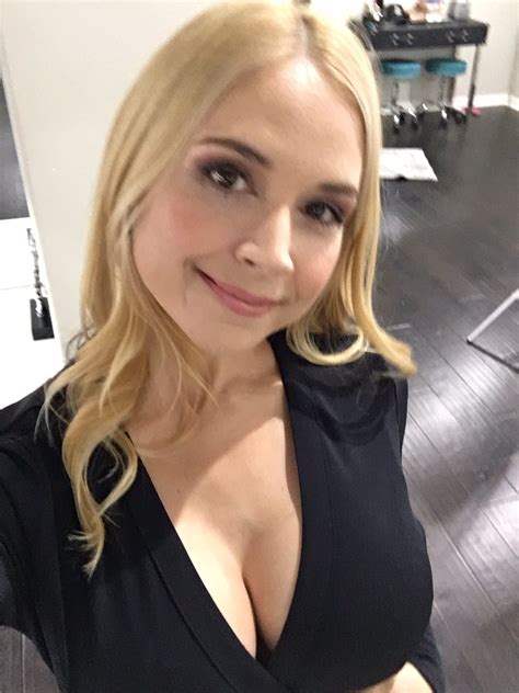 tw pornstars 1 pic sarah vandella twitter my outfit from yesterday 💕🎥 3 37 pm 15 jan 2019