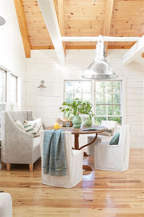 Lakeside house built on transparencies and reflections. Julie DeVito Butler Ohio Lake House - Neutral Decorating Ideas