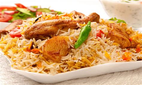 Biryani Pakistans Must Try Rice Dish Travel Girls Pakistan