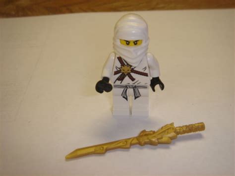 Lego White Ninjago Ninja Zane Minifigure With Dragon Sword New Ebay