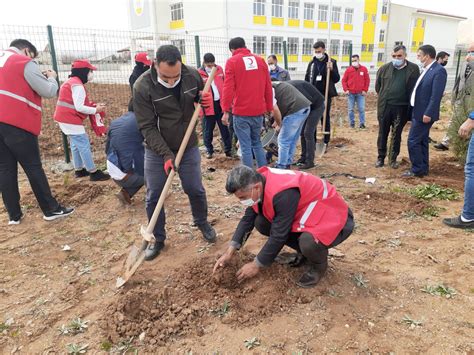 L Emiz Okullar Ndan Kovanc Lar Ehit Muhammed Ata Kiratli Mesleki Ve