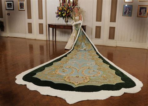 Royal Splendor: Get close looks at all 10 trains worn by Mobile's 2010