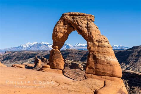Delicate Arch And La Sal Mountains Arches National Park Utah