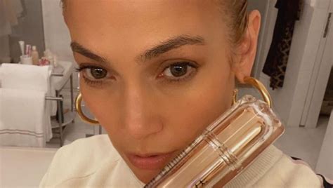 Jennifer Lopez De Nuevo Sin Maquillaje Luce Increíble A Su Edad Video