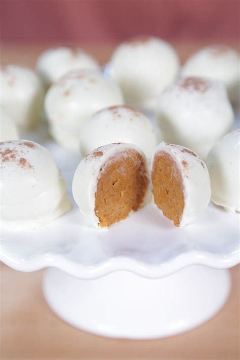 Pumpkin Spice Truffles Made With Cream Cheese Graham Crackers Pumpkin