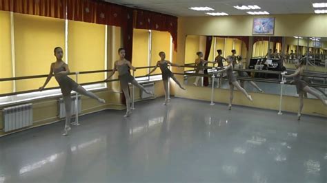 Урок классического танца 4 класс ДПОП в ДШИ Преподаватель Макаркина Надежда Викторовна Youtube