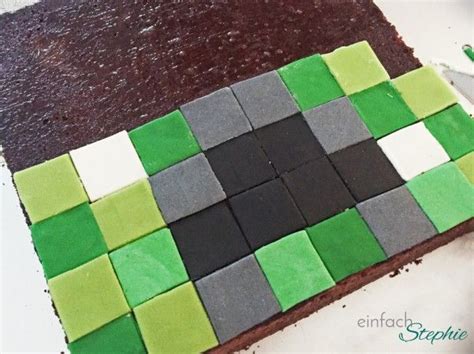 Ernährung ist für profisportler und fußballer ein wichtiger faktor für maximale leistungsfähigkeit. Minecraft Torte selbst backen (mit Bildern) | Minecraft ...