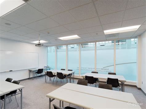 Fascinating And Spacious Classroom In Portland Rent This Location On