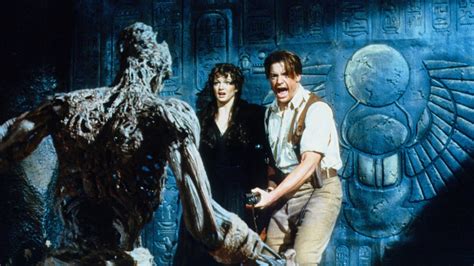 13 Absurd The Mummy Moments From The Original Movie