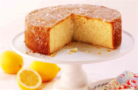 Elderflower And Lemon Drizzle Cake Baking Recipes Goodtoknow